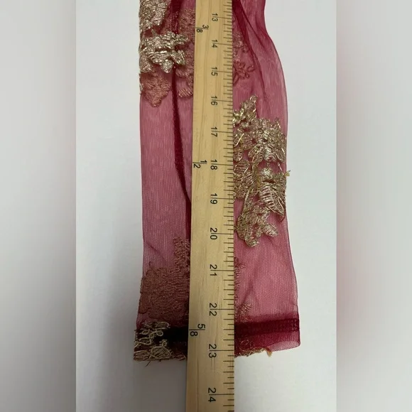 Elegant Red Lace Jumpsuit, no tag, size would fit M - Picture 12 of 14